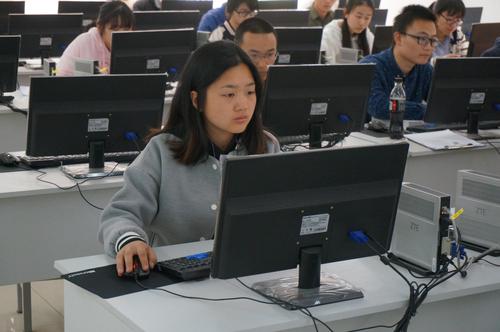 云南大学 云南大学